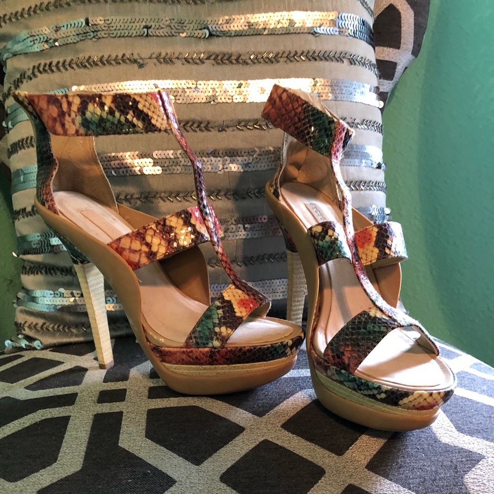 BCBG Snake Skin platform heels